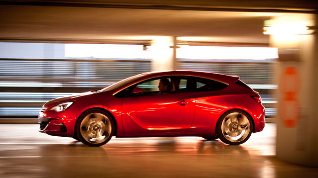 Opel Astra GTC