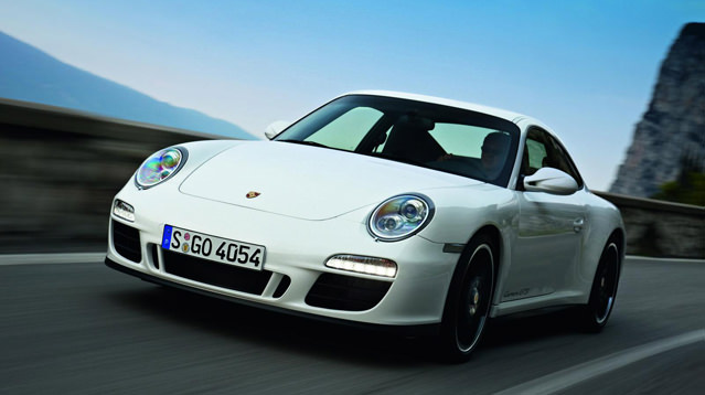 Porsche 911 GTS