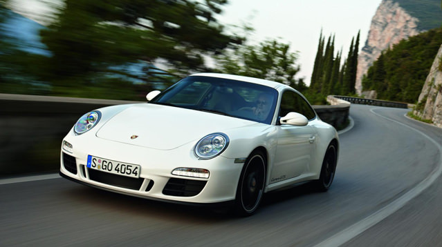 Porsche 911 GTS
