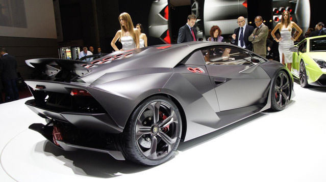 Lamborghini Sesto Elemento