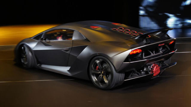 Lamborghini Sesto Elemento