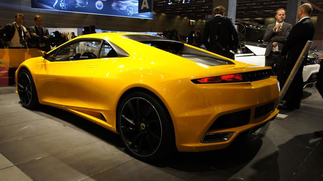 Lotus'un Paris'te tanıttığı modeller