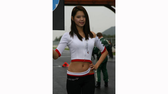 Kore GP pit güzelleri