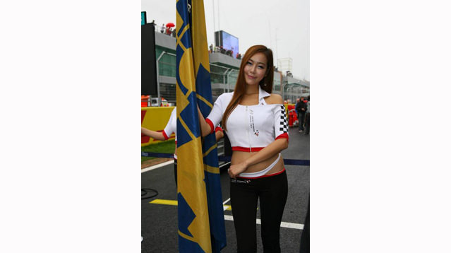 Kore GP pit güzelleri