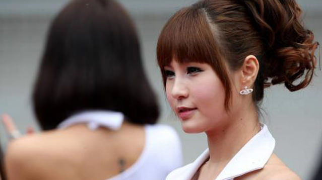 Kore GP pit güzelleri