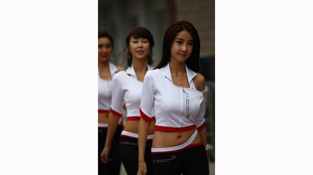 Kore GP pit güzelleri