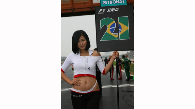 Kore GP pit güzelleri