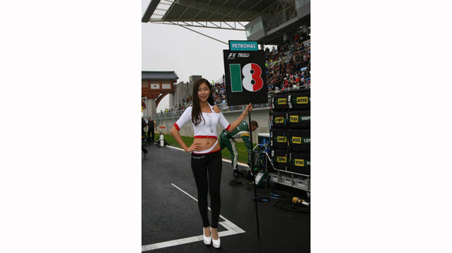 Kore GP pit güzelleri