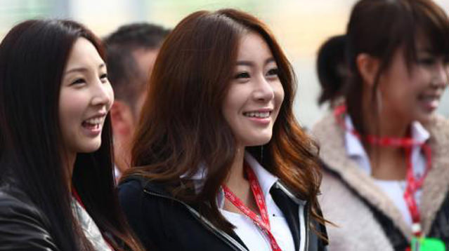 Kore GP pit güzelleri