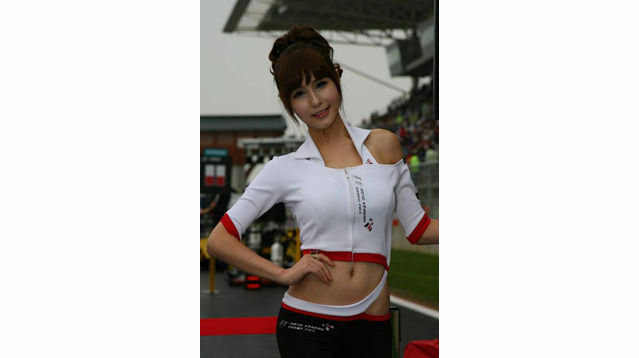 Kore GP pit güzelleri