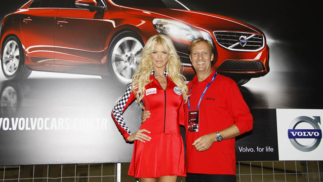Victoria Silvstedt Volvo S60