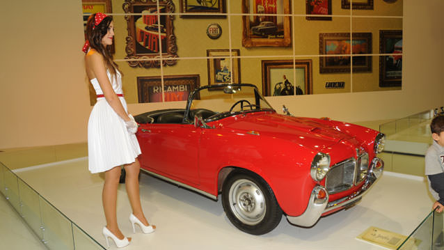 Autoshow'un en güzel kızları