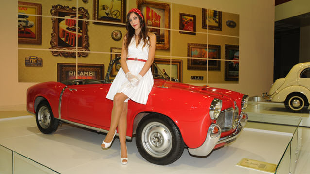 Autoshow'un en güzel kızları