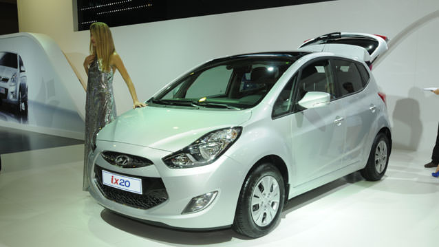 Autoshow'un en güzel kızları