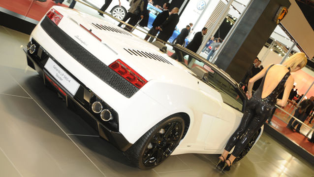 Autoshow'un en güzel kızları