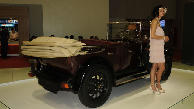 Autoshow'un en güzel kızları