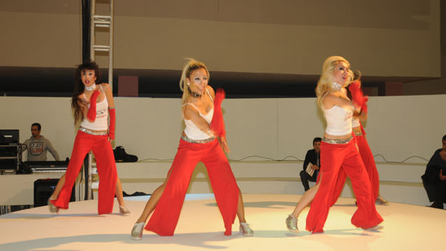 Autoshow'un en güzel kızları