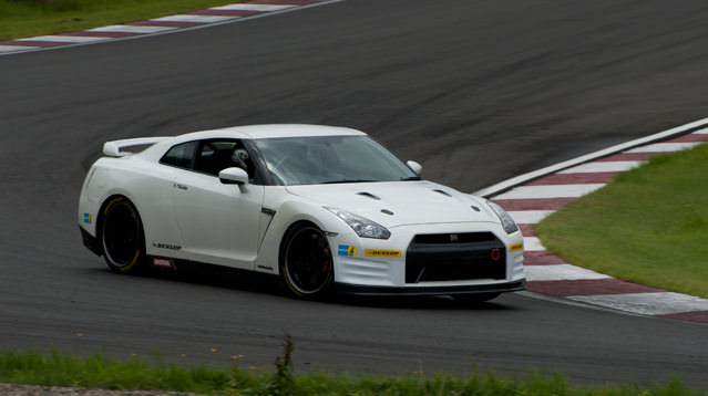 Nissan GT-R
