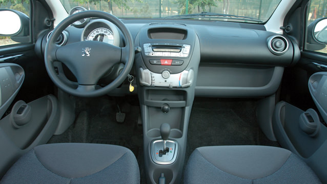 Peugeot 107 1.0 Trendy 2Tronic