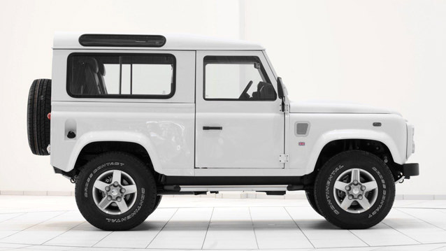 STARTECH Land Rover Defender 90 Yachting Edition
