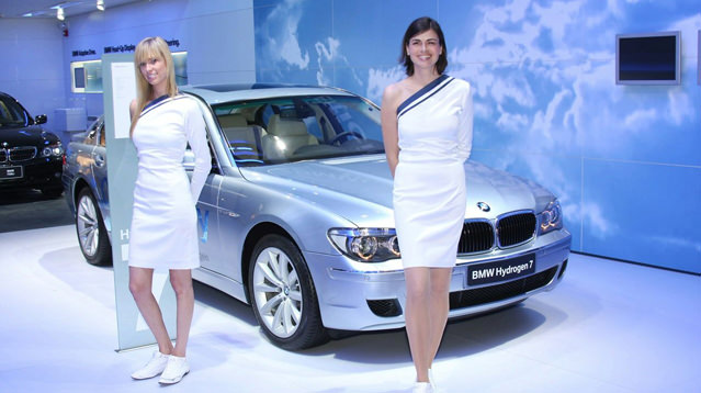 Yılın Fuar Güzelleri