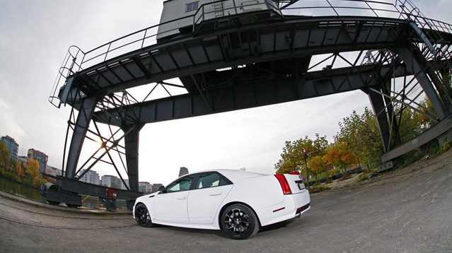 Cadillac CTS-V by Cam Shaft