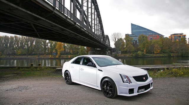 Cadillac CTS-V by Cam Shaft