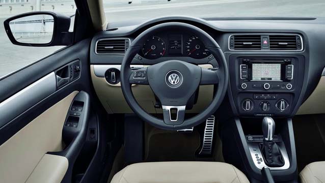 Passat  Ayağını Denk Almalı