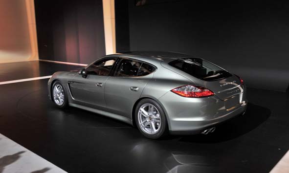 2011 Cenevre Otomobil Fuarı