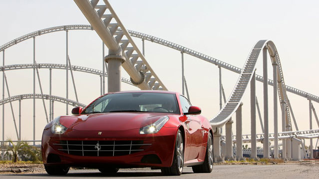 Yeni 4x4 Ferrari FF Detayları