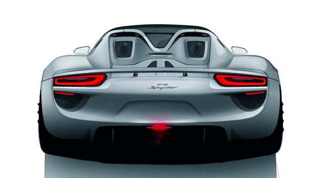 918 Spyder ve 911 Turbo S