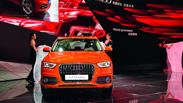 Şanghay Otomobil Fuarı'nın Güzelleri