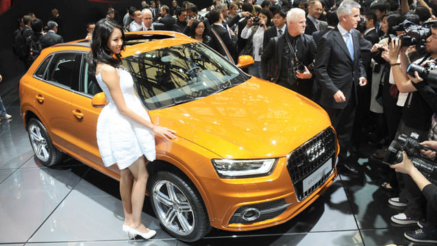 Şanghay Otomobil Fuarı'nın Güzelleri