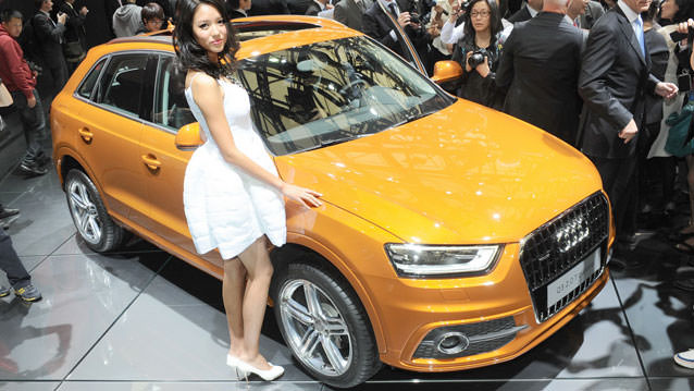 Şanghay Otomobil Fuarı'nın Güzelleri