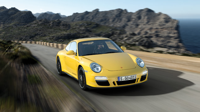 Porsche 911 4 GTS