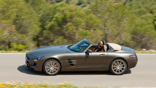2011 Mercedes-Benz SLS AMG Roadster