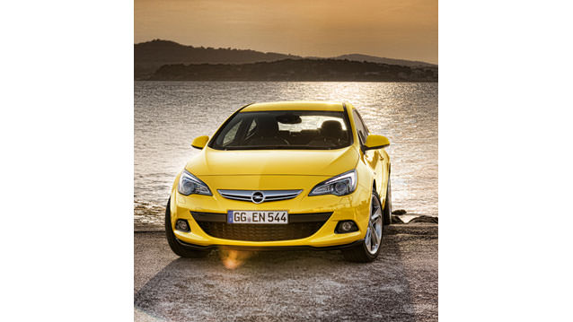 Yeni Opel Astra GTC