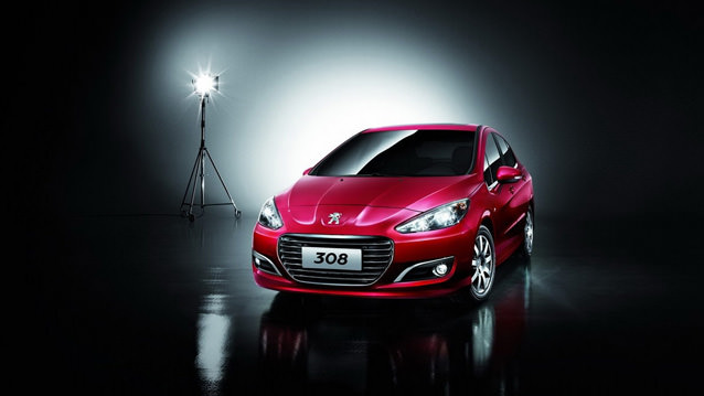 Peugeot 308 Sedan