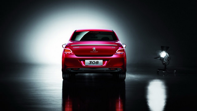 Peugeot 308 Sedan
