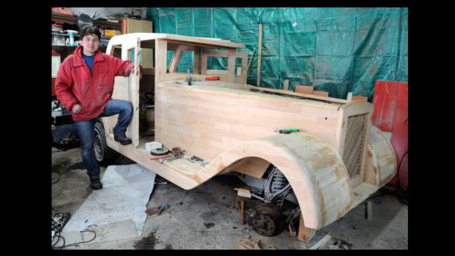 Karadenizli Tahtadan Otomobil Yaptı