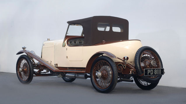 Aston Martin'in Klasik Modelleri