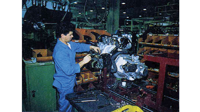 1992 Opel Vectra'nın İzmir Torbalı fabrikasında üretim incelemesi