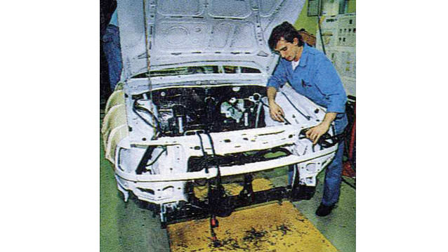 1992 Opel Vectra'nın İzmir Torbalı fabrikasında üretim incelemesi