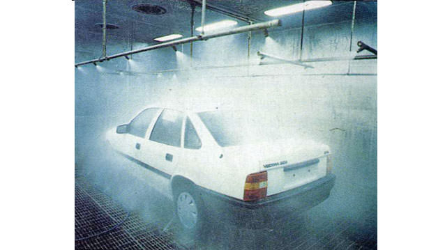 1992 Opel Vectra'nın İzmir Torbalı fabrikasında üretim incelemesi