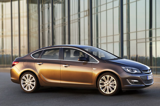 2013 Opel Astra