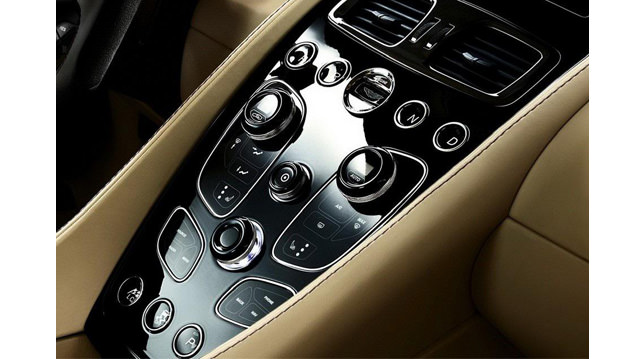 Aston Martin Vanquish'in Dönüşü