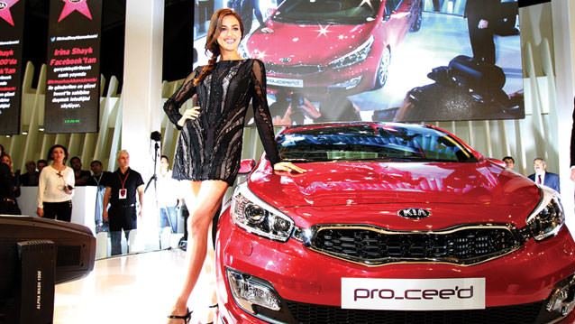 Autoshow Perde Arkası