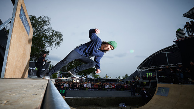 Canavar Gibi Yarış