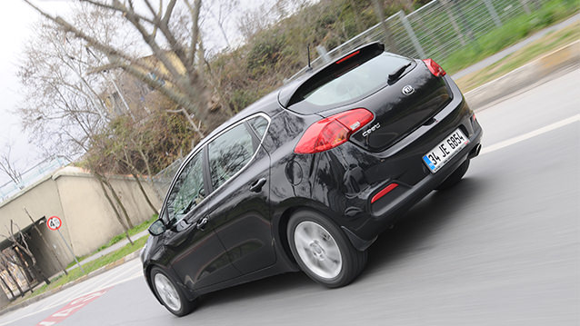 Kia cee'd HB 1.6 GDi DCT