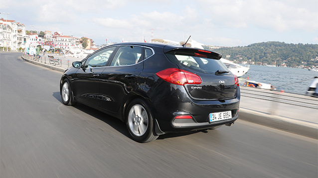Kia cee'd HB 1.6 GDi DCT